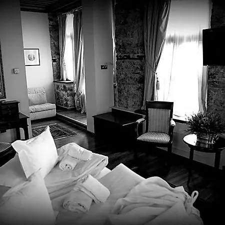Boutique Palea Poli Hotel
